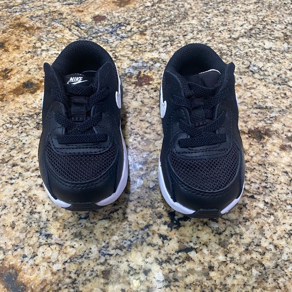 Nike Other - Infant boy Nike Air Max 90